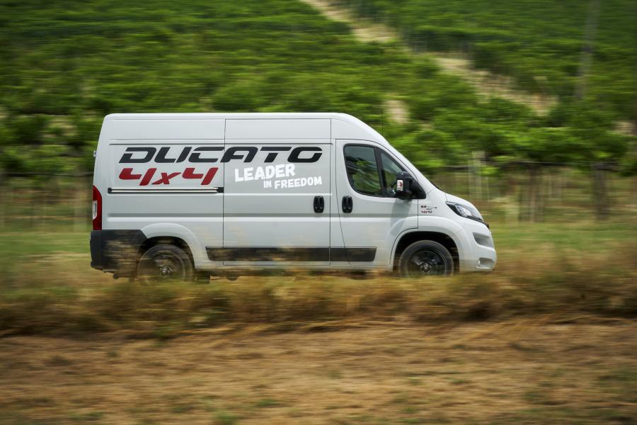  Fiat Ducato 4x4 Show Car 2017 года  (фото 6 из 21)